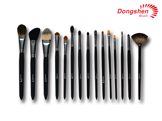 High quality custom made 15 pcs Cosmetic Brush Set