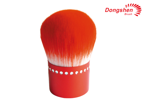Red synthetic hair Kabuki Brush