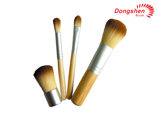 4pcs bamboo handle Travel Brush Set