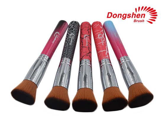Flat top synthetic hair foundation brushes