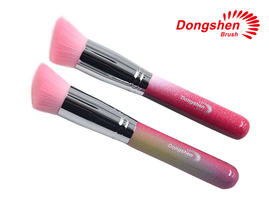 Synthetic Hair Angled Foundation Brush