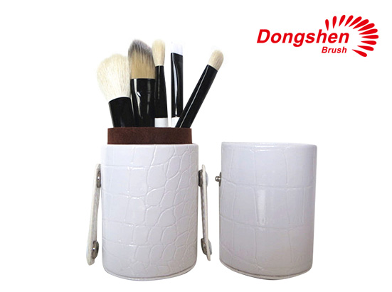 5pcs Makeup brush set with white holder