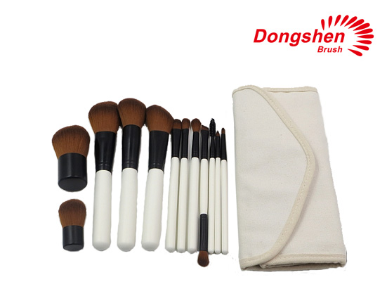 Syntheic hair white handle 12pcs Personalized Makeup brush set