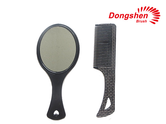 Black Color Plastic Comb With Mirror